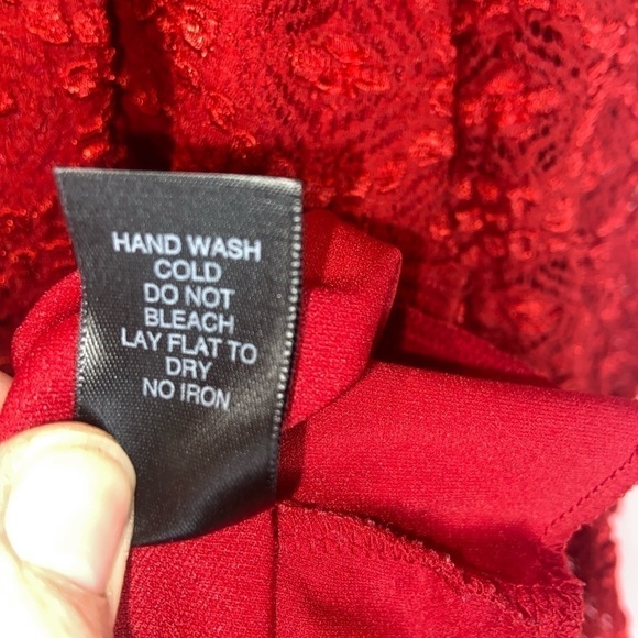 AVENUE RED STRETCHY LACE TOP 3/4 SLEEVE 18/20 - Picture 9 of 12